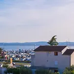 Bongavila Daire Podstrana